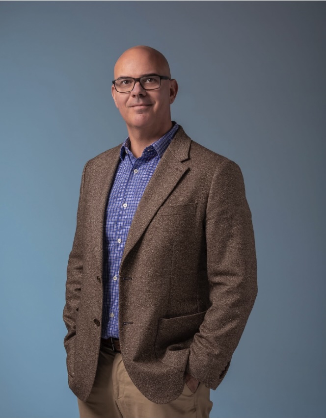 Oscar Corral, Director/Producer